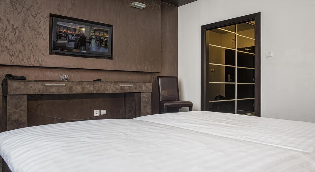 Hotel Polo 프레쇼브 객실 사진